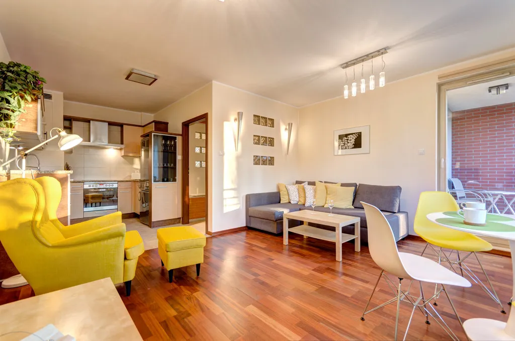APARTMENT WITH BALCONY Room, Dom & House - Apartamenty Kamienice Nad Motlawa, Gdansk