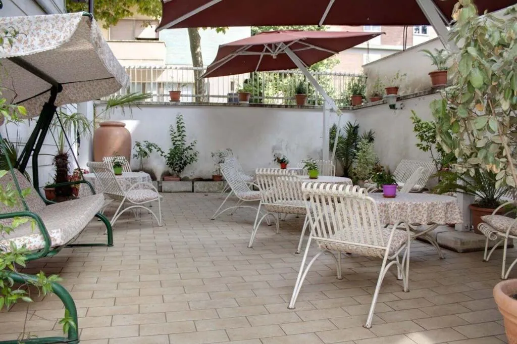Terrace, Hotel Bonifacio, Rome