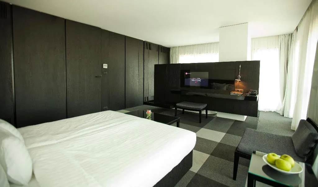 APARTMENT STANDARD Room, Graffit Gallery Hotel, Varna