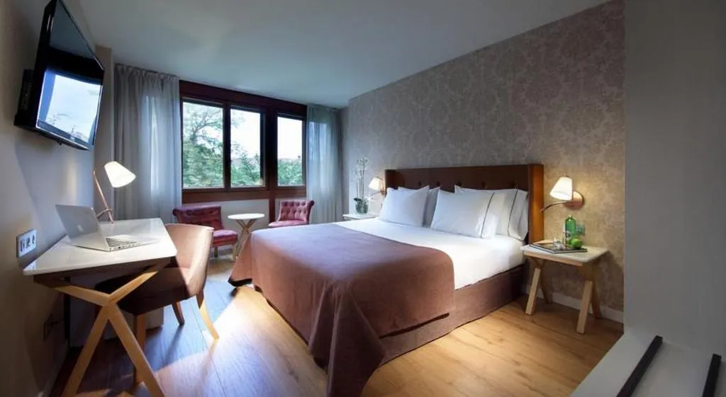 Double or Twin WITH VIEWS Room, Dorma Casa de los Linajes, Madrid