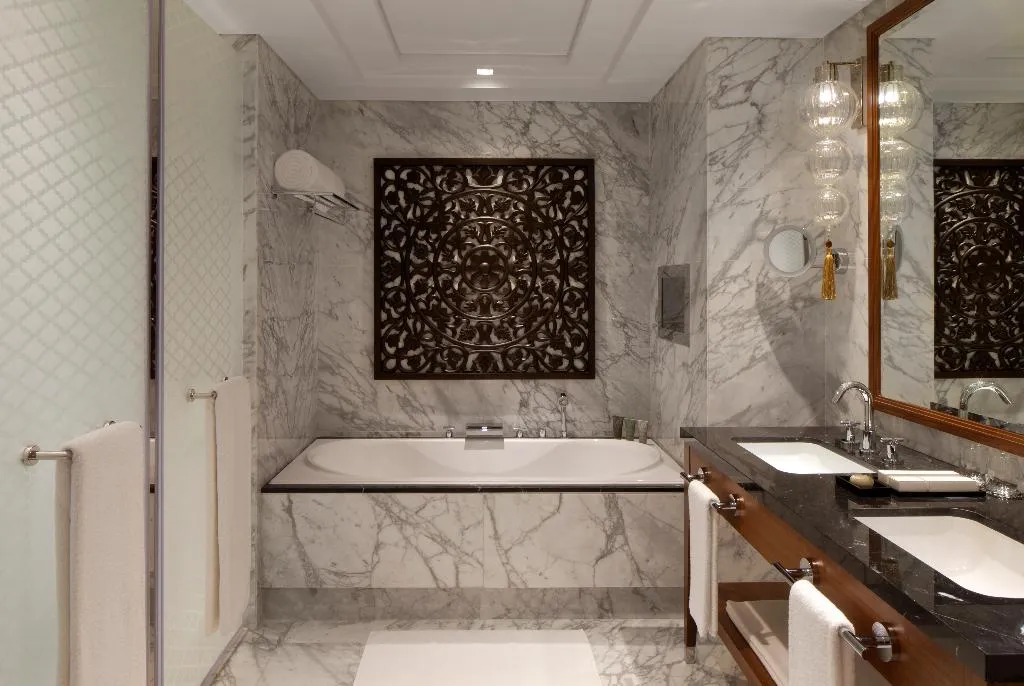 SUITE LUXURY CITY VIEW Room, Taj Dubai, Dubai
