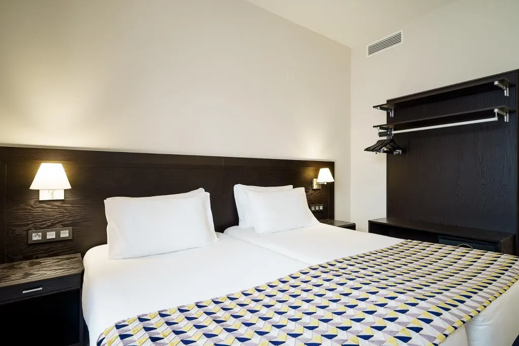 QUADRUPLE STANDARD Room, Dorma Málaga Museos, Costa Del Sol