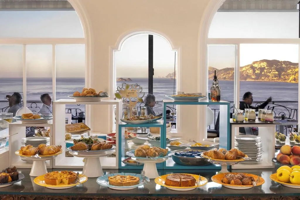 Restaurant, Tramonto D'oro, Naples