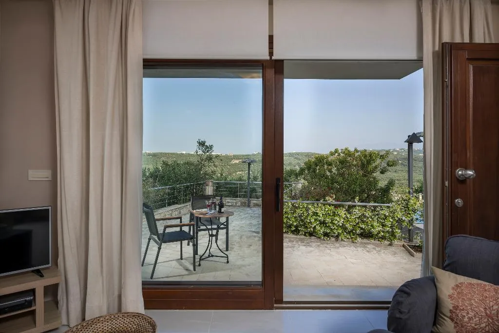 VILLA WITH PRIVATE POOL Room, Spilia Village Hotel & Villas, Crete