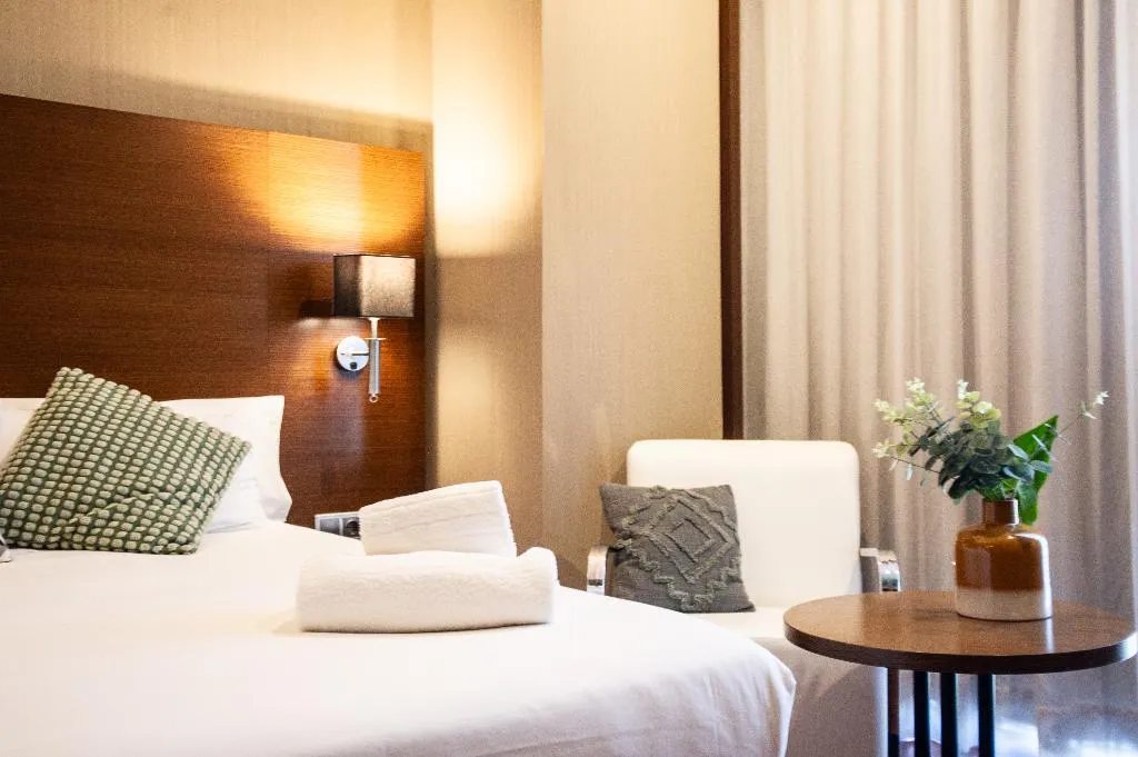 JUNIOR SUITE STANDARD Room, azz Valencia Congress Hotel&Spa, Valencia