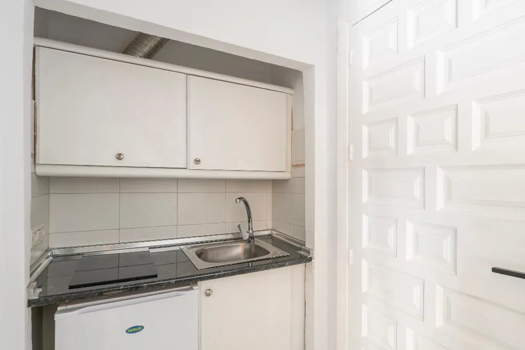 STUDIO STANDARD Room, Hotel Playamaro, Costa Del Sol