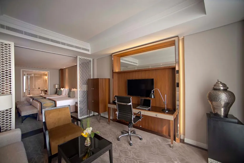 FAMILY ROOM LUXURY Room, Taj Dubai, Dubai