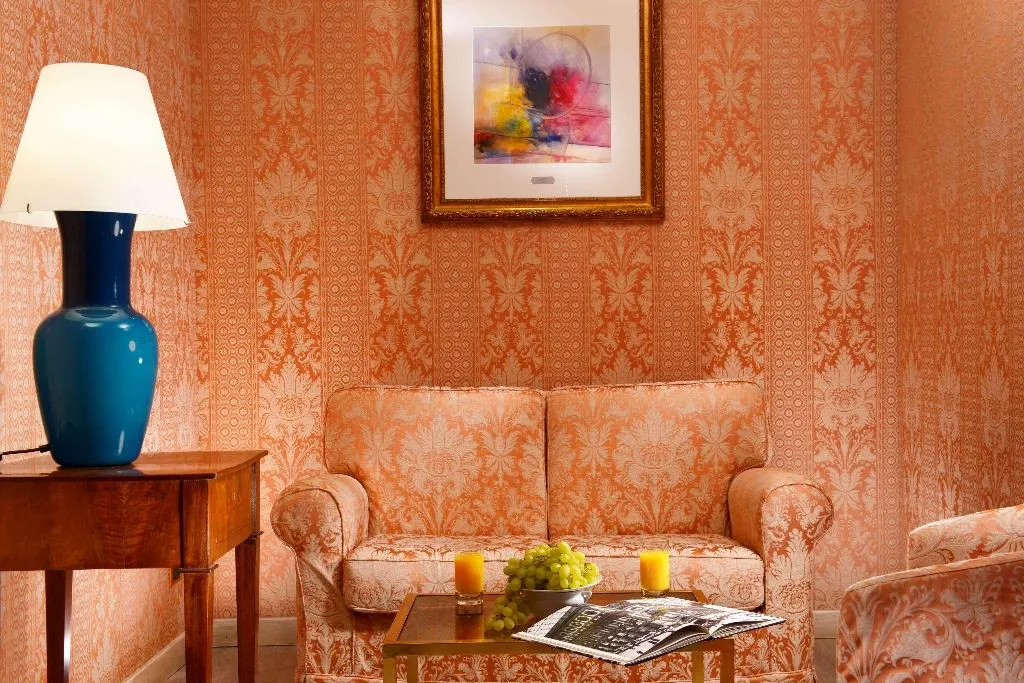 Room, Pierre Milano Hotel, Milan