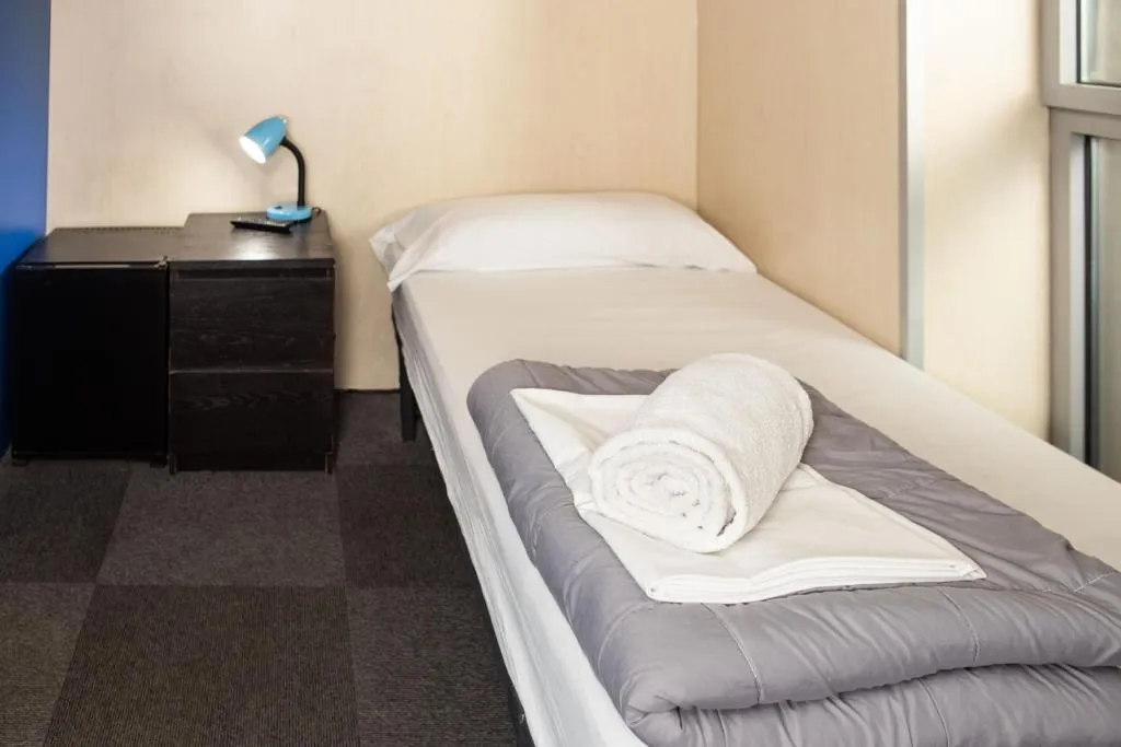 SINGLE STANDARD Room, Barcelona Urbany Hostel, Barcelona
