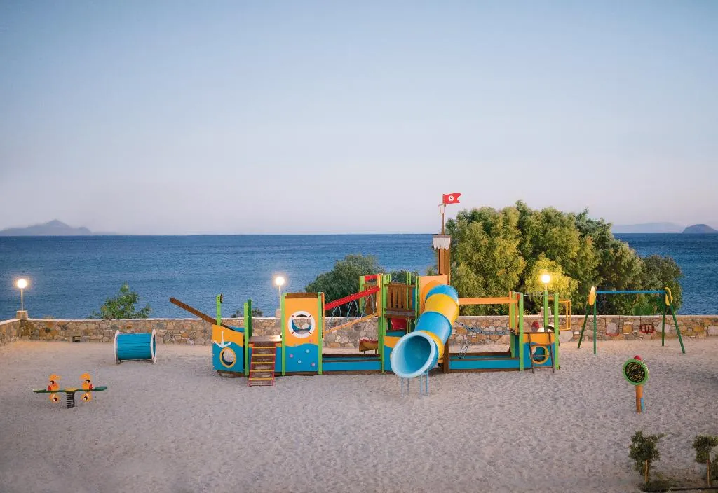 Sports and Entertainment, Grand Blue Beach Hotel, Kos