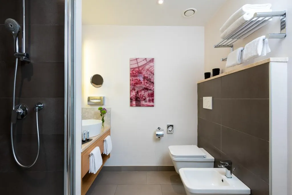 Double or Twin COMFORT Room, NYX Hotel Milan by Leonardo Hotels, Milan
