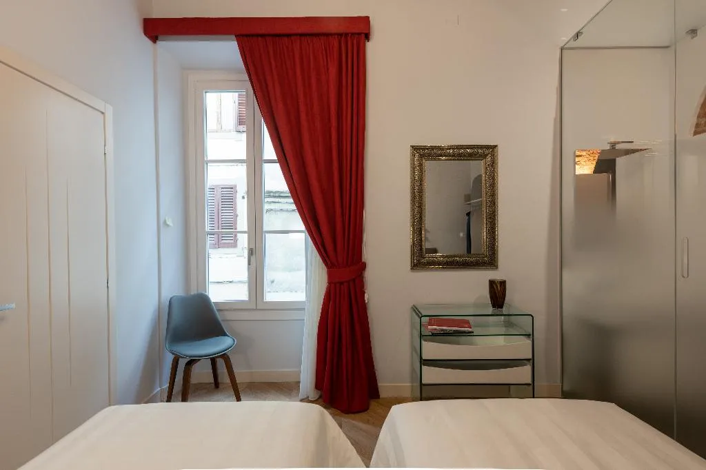 APARTMENT CAPACITY 4 Room, Kairos by Florence Art Apartments, Florence