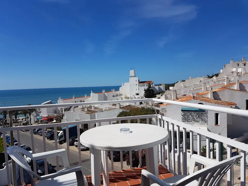 Terrace, Apartamentos Soldoiro, Algarve