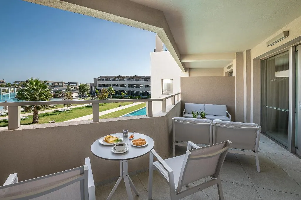 SUITE POOL VIEW Room, Euphoria Resort, Crete