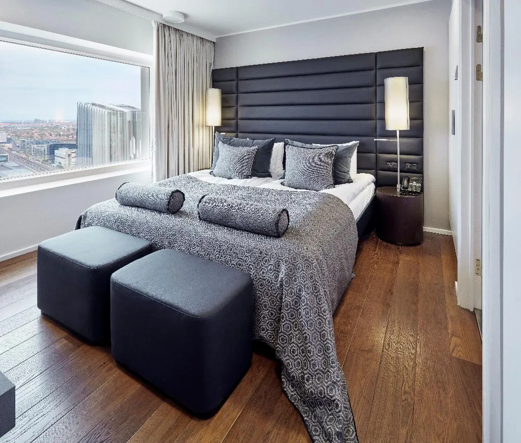 SUITE CITY VIEW ONE BEDROOM Room, Crowne Plaza Copenhagen Towers, Copenhagen