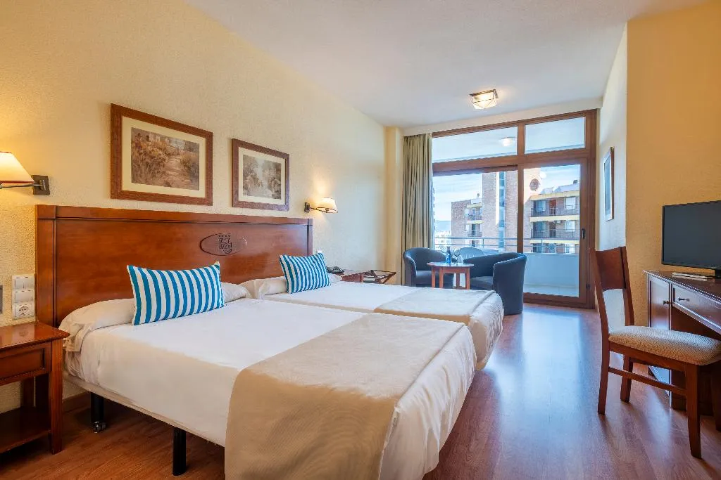 DOUBLE SUPERIOR SIDE SEA VIEW Room, Leonardo Torremolinos Costa del Sol, Costa Del Sol