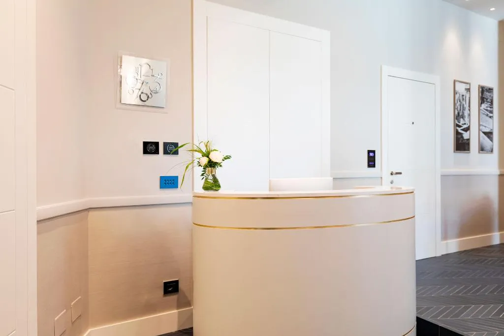 Lobby, Amadomus Luxury Suites, Naples