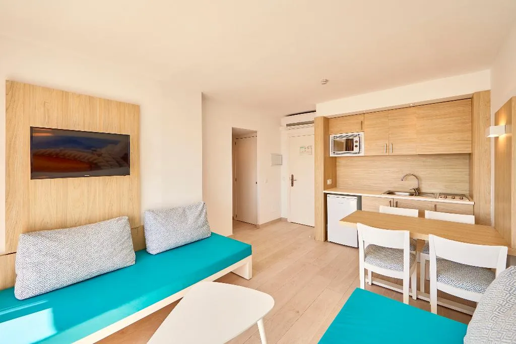 APARTMENT SEA VIEW WITH BALCONY Room, Sun Beach, Majorca
