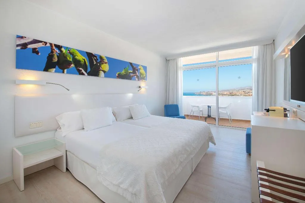 Room, Iberostar Waves Bouganville Playa, Tenerife