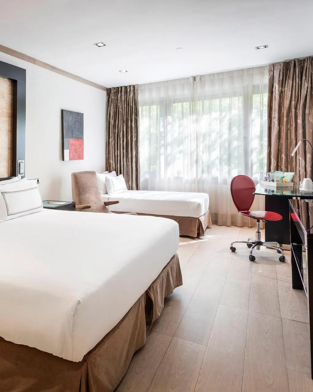 TRIPLE STANDARD Room, Melia Madrid Princesa, Madrid