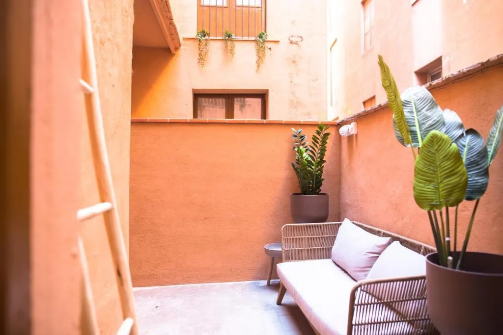 APARTMENT CAPACITY 6 Room, La Guarida, Barcelona