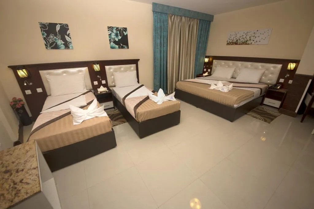 FAMILY ROOM CAPACITY 4 Room, Mariana Hotel, Dubai