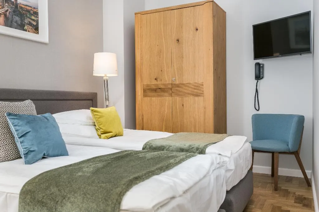 TWIN STANDARD Room, Venetian House Market Square Aparthotel, Krakow