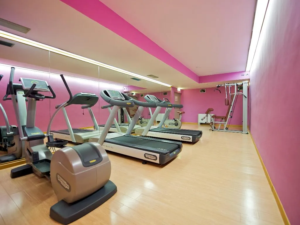 Sports and Entertainment, Mercure Roma West, Rome