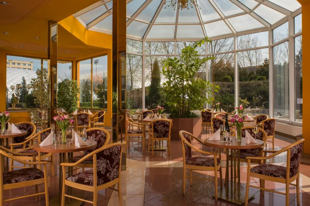 Terrace, Top Hotel Praha, Prague