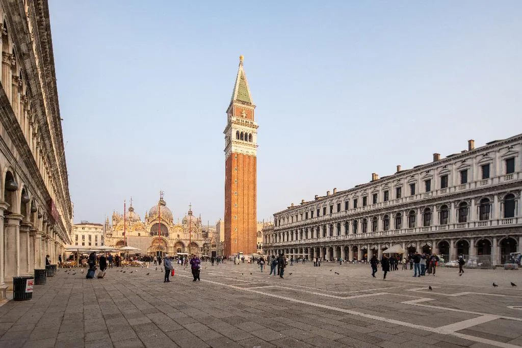 Sports and Entertainment, Cavalletto E Doge Orseolo, Venice
