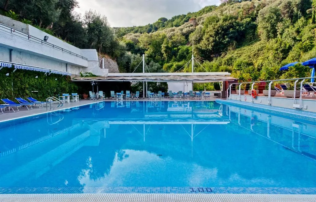 Pool, Best Western Hotel La Solara, Naples