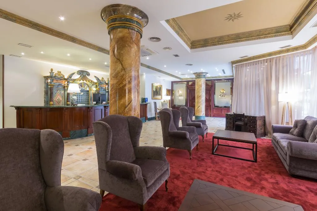 Lobby, Dorma Reina Isabel, Madrid