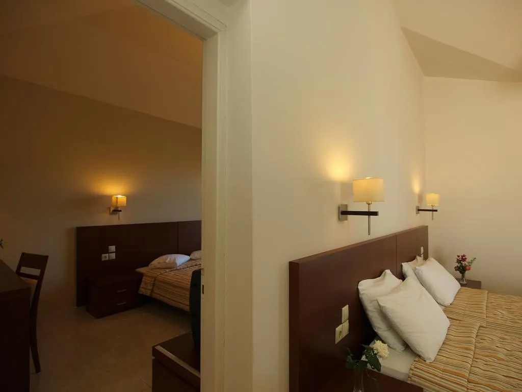 SUITE SEA VIEW TWO BEDROOMS Room, Skiathos Club Hotel & Suites, Skiathos