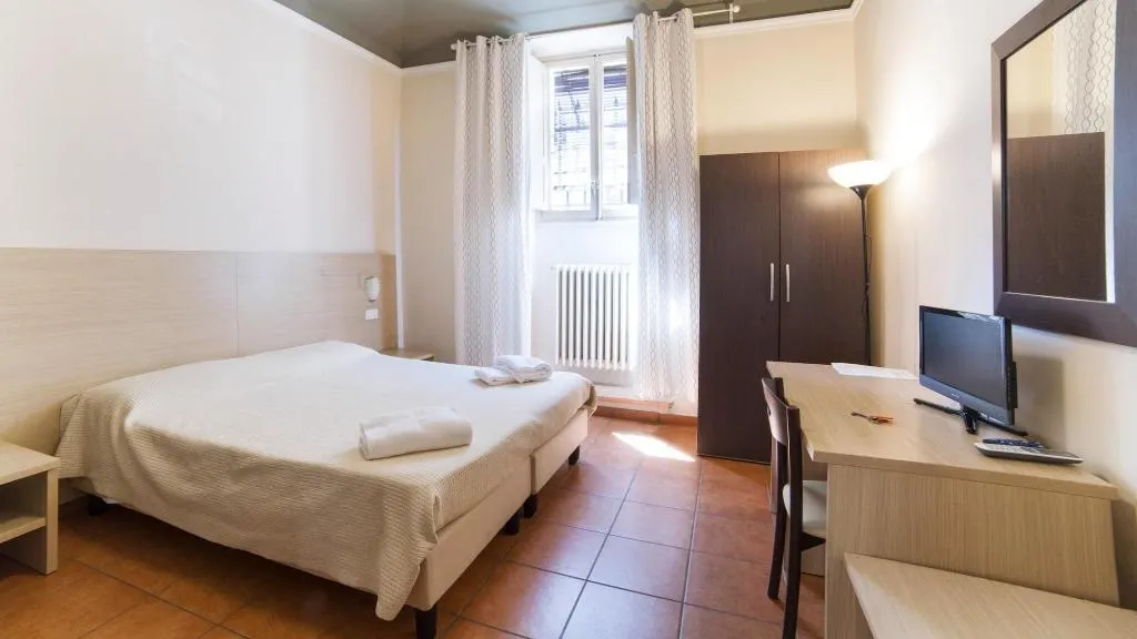 Room, Corte Passi, Florence
