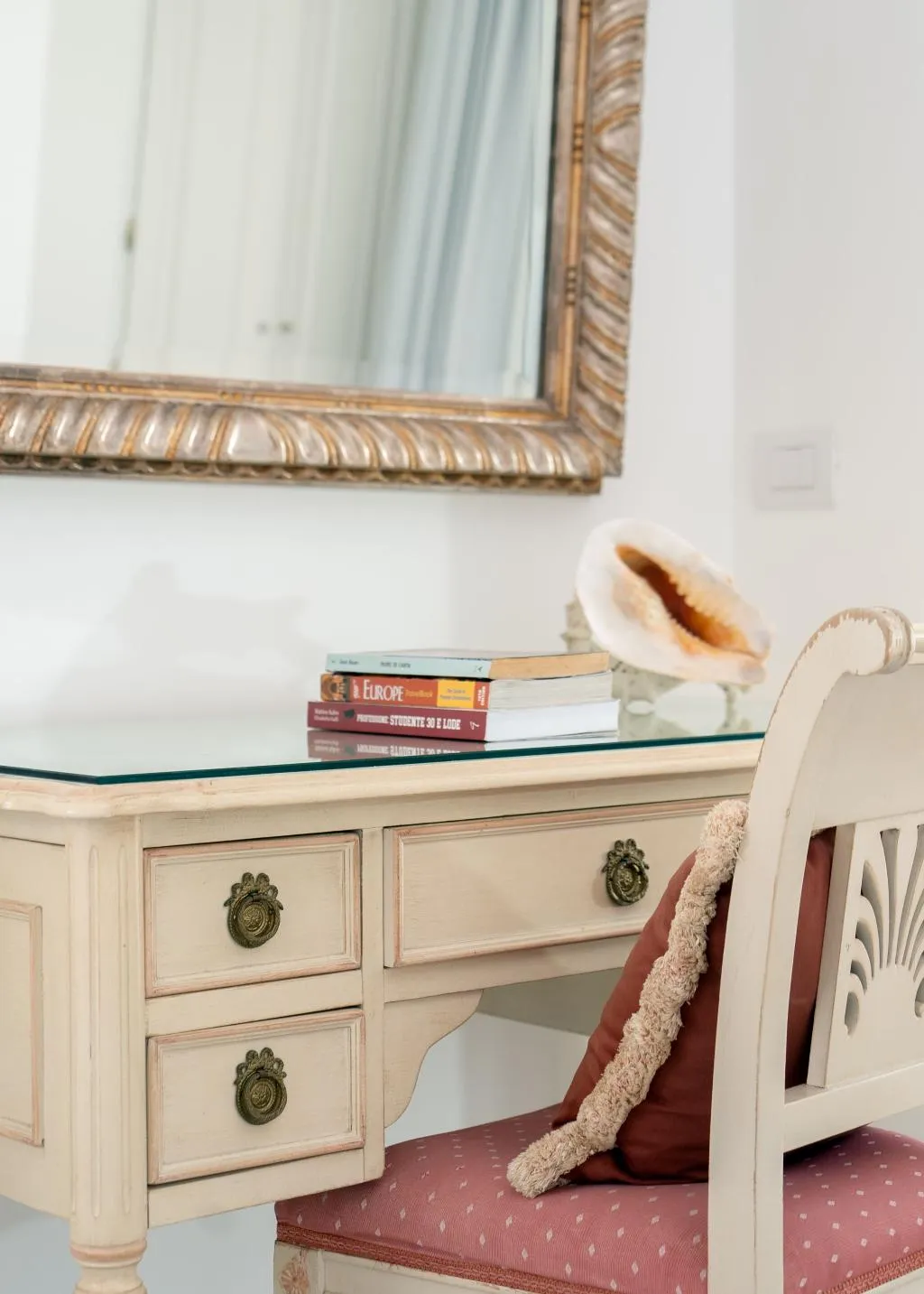 Double or Twin DELUXE WITH JACUZZI Room, La Floridiana, Naples