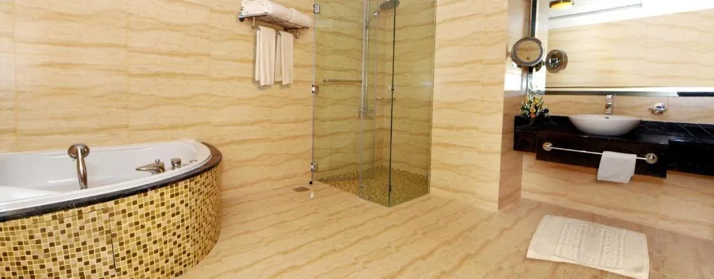 SUITE EXECUTIVE Room, Copthorne Hotel Sharjah, Dubai
