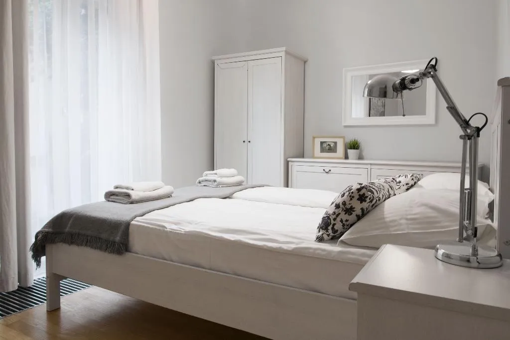 APARTMENT TWO BEDROOMS Room, Yourplace Biskupia Apartments, Krakow