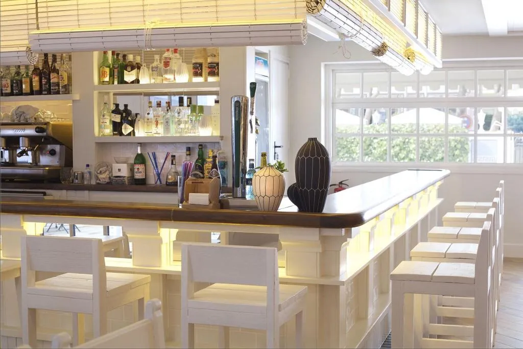 Bar, Els Pins, Costa Brava