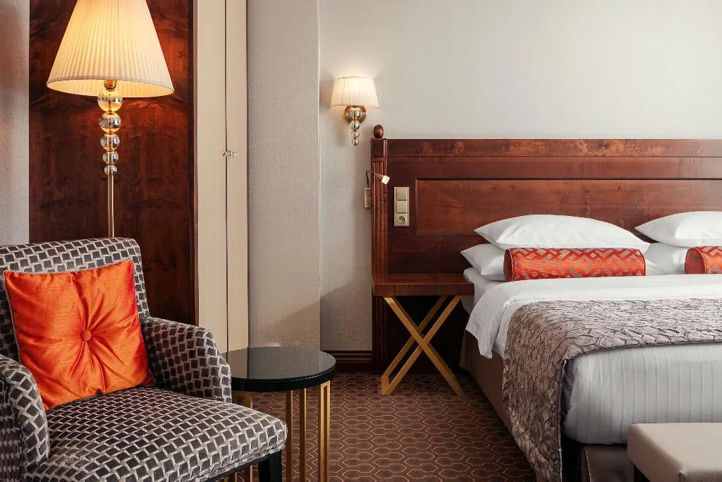 Double or Twin EXECUTIVE Room, Cosmopolitan Hotel Prague, Prague