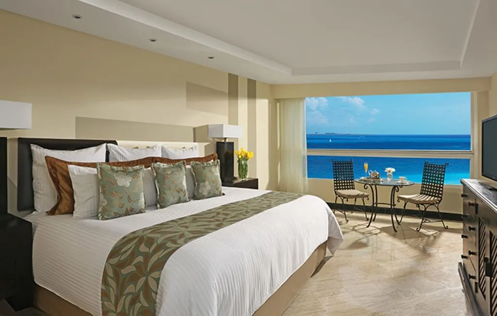 TWIN DELUXE OCEAN VIEW Room, Dreams Sands Cancun, Cancun Area