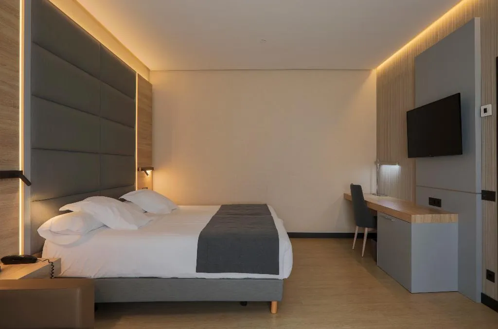 FAMILY ROOM CAPACITY 5 Room, Liabeny, Madrid