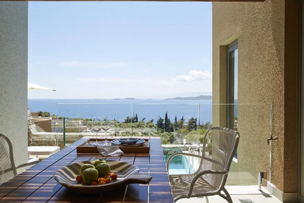 VILLA WITH PRIVATE POOL Room, Eagles Villas, Thessaloniki
