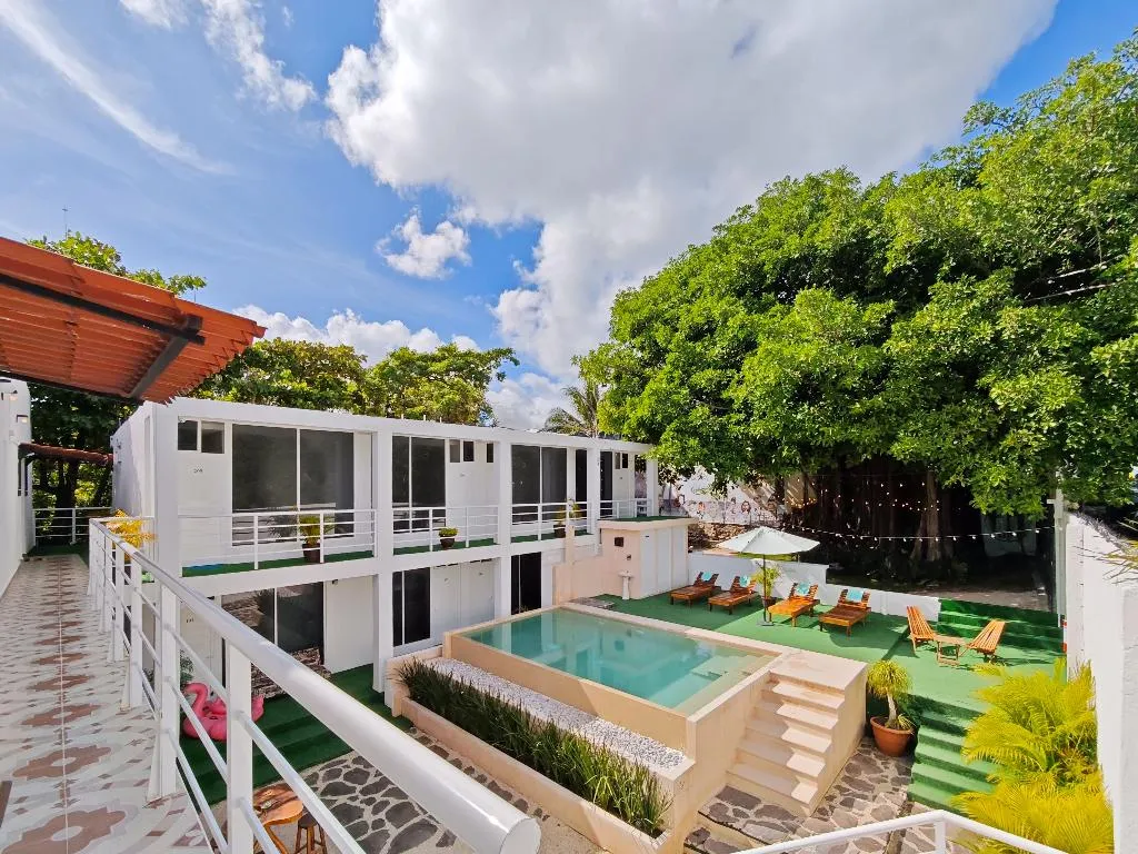 Pool, La Quinta Caribeña, Cancun Area