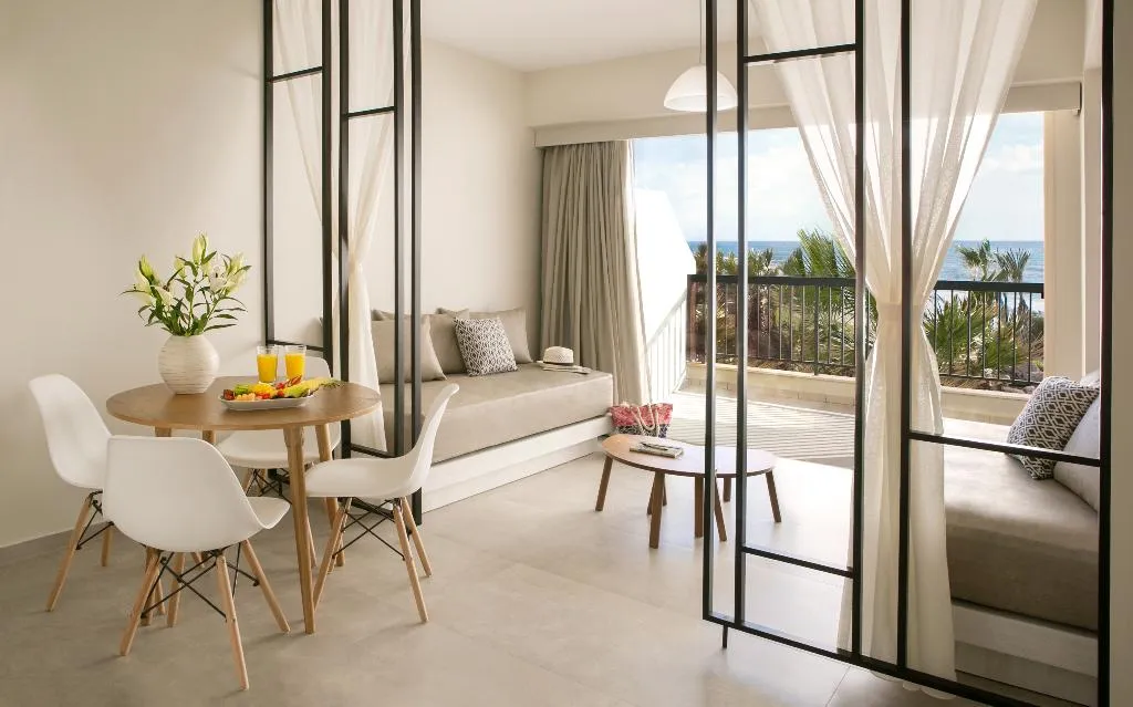 SUITE SEA VIEW ONE BEDROOM Room, Louis Paphos Breeze, Cyprus