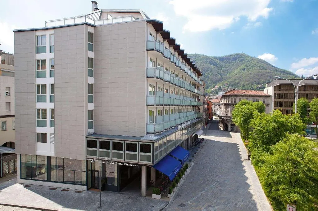 General view, Barchetta Excelsior, Milan