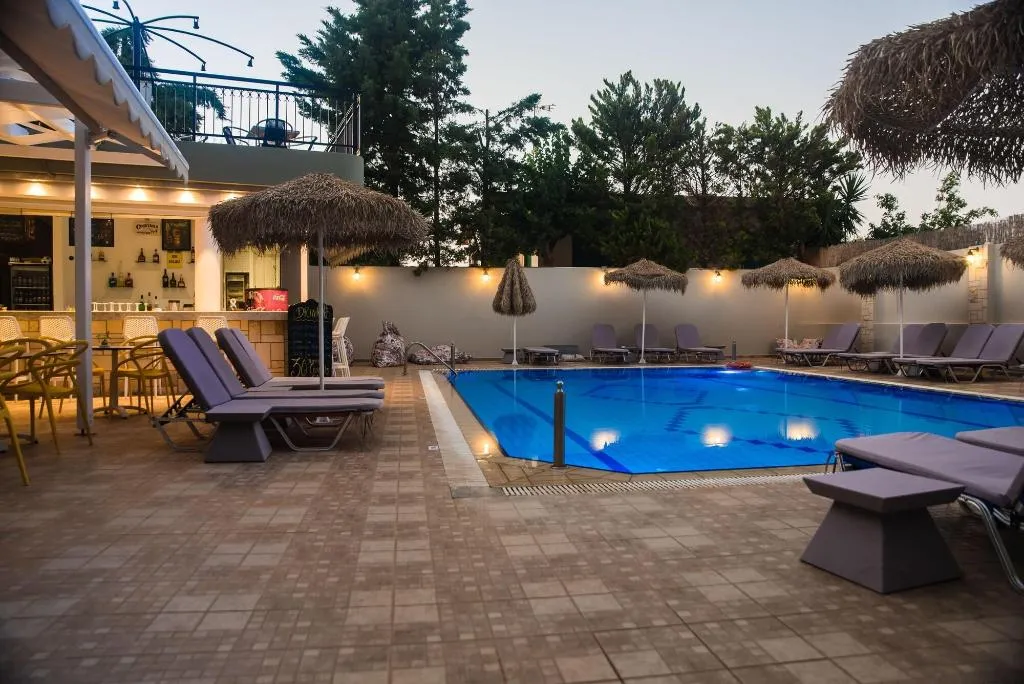 Terrace, Sunshine Boutique Hotel, Crete