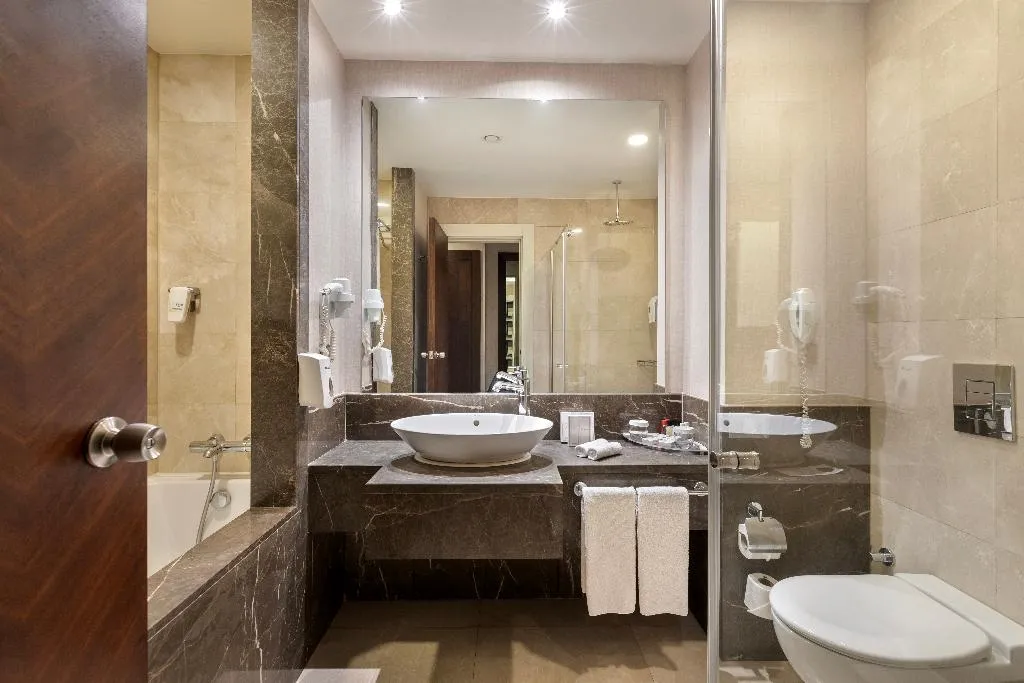 DOUBLE SINGLE USE DELUXE SIDE SEA VIEW Room, Ramada Plaza By Wyndham Antalya, Antalya