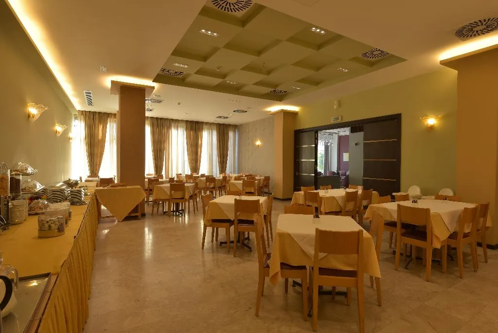 Restaurant, Park, Kalamata