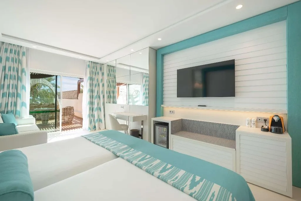 Room, Santos Nixe Palace, Majorca