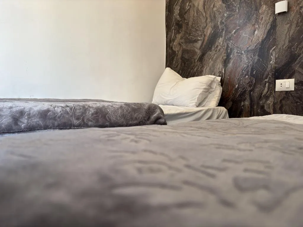 Double or Twin DELUXE WITH BALCONY Room, Sol Pyramids Inn, Cairo